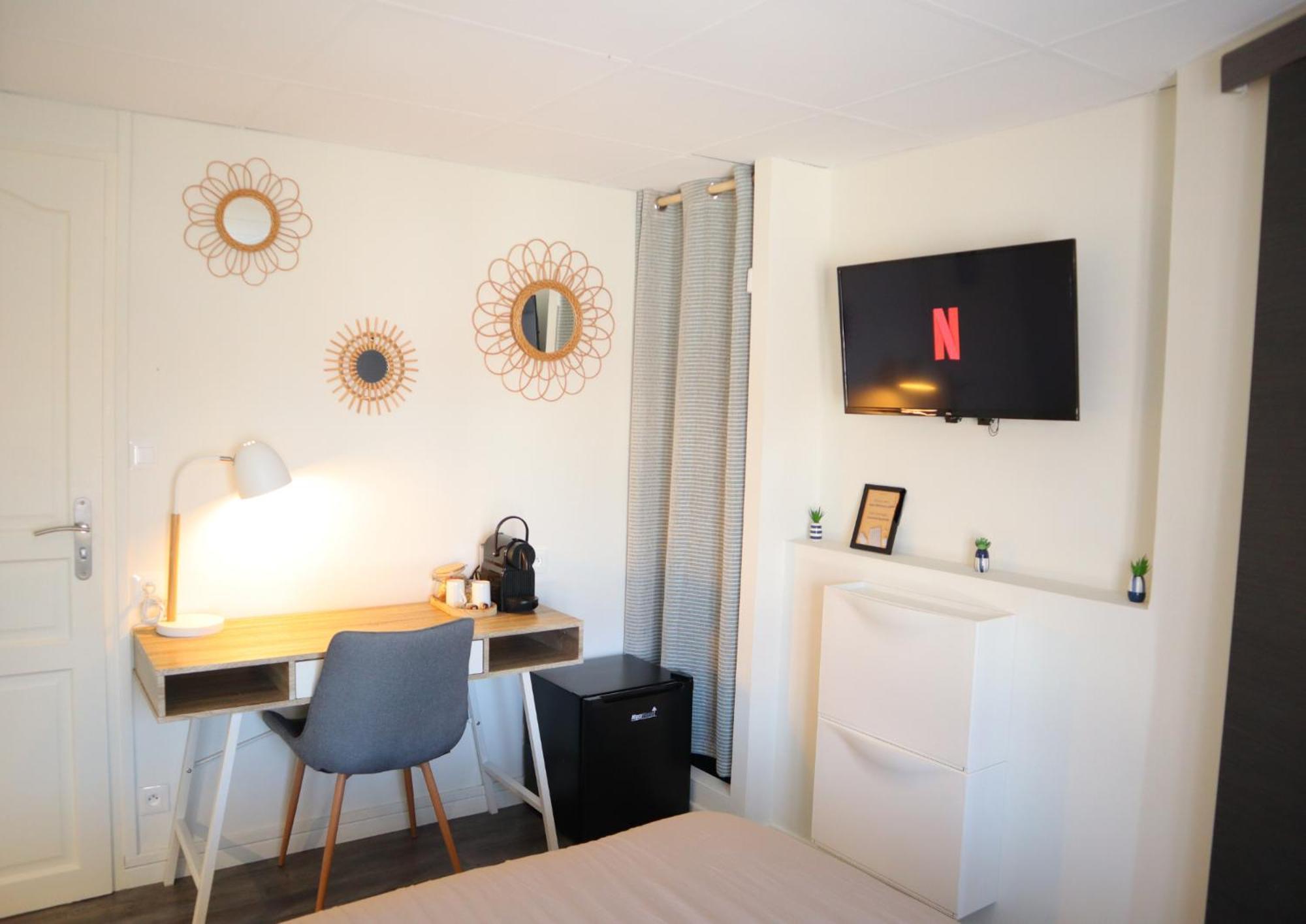Chambre Privative Au Centre De Bourbourg - Proche Commodites Et Gare ภายนอก รูปภาพ