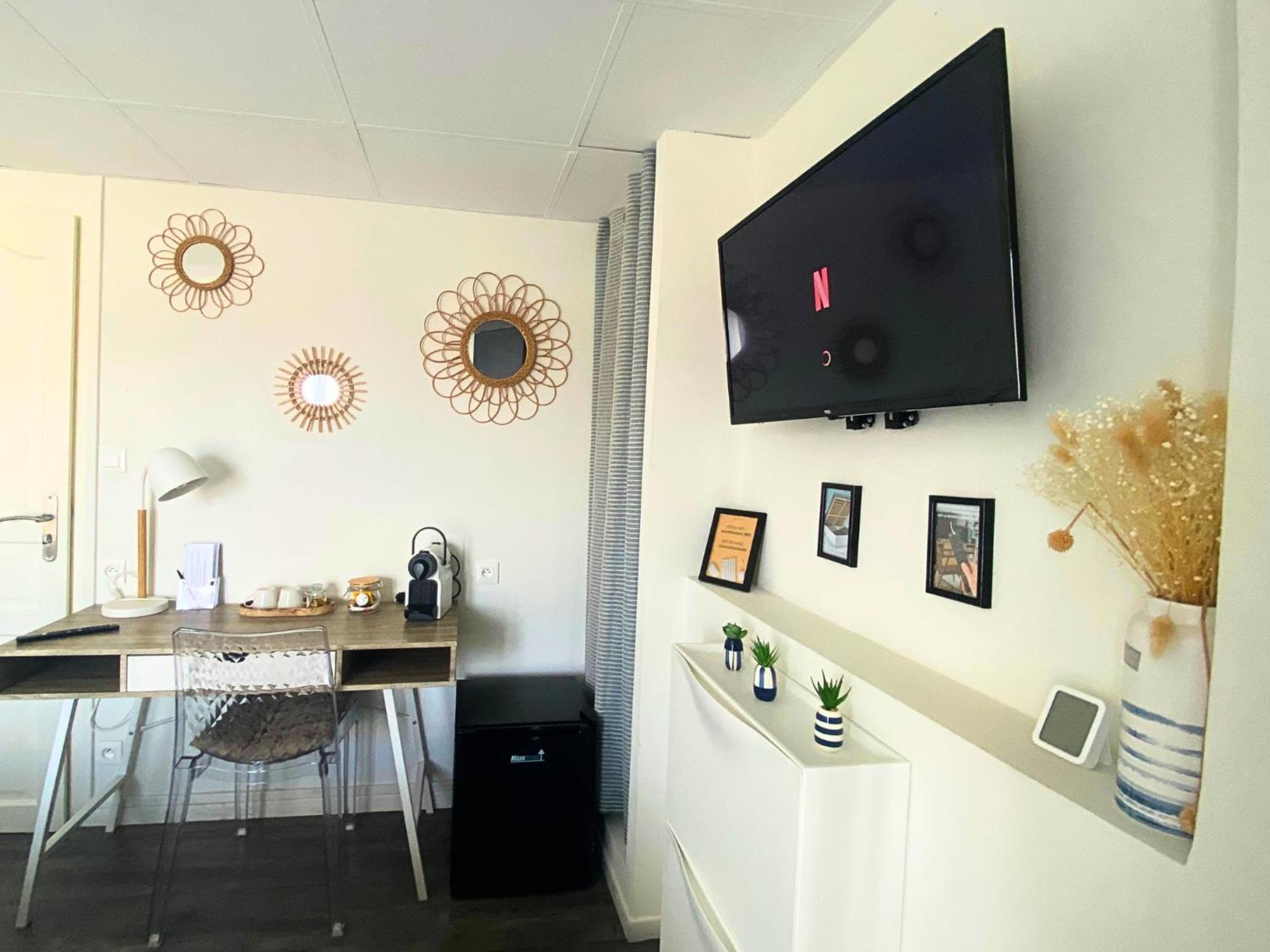 Chambre Privative Au Centre De Bourbourg - Proche Commodites Et Gare ภายนอก รูปภาพ
